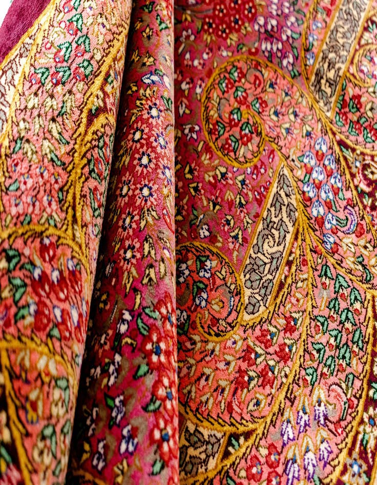 Detail image of  3' 3 x 4' 9 Ghom Silk Rug