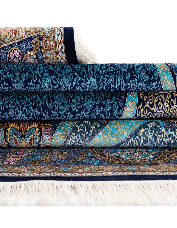 Detail image of  6' 7 x 9' 10 Glarus Rug