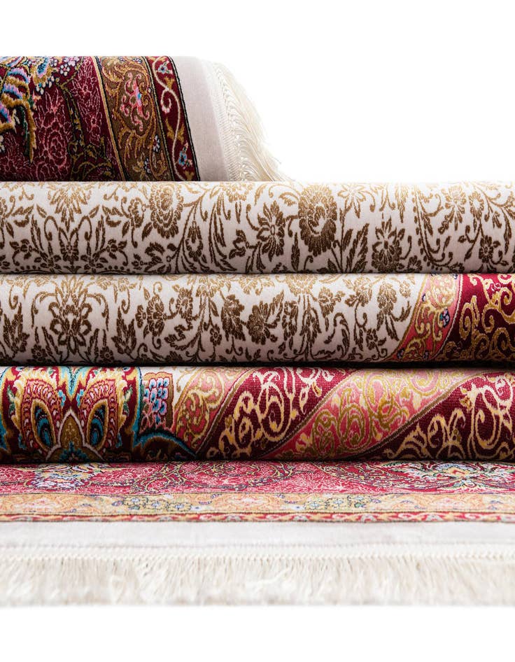 Detail image of  6' 7 x 9' 10 Glarus Rug