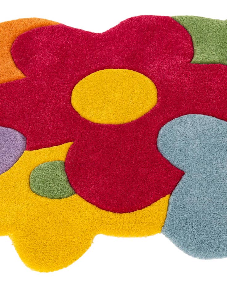 Detail image of 2' x 3' Hand Tufted Wool Rug