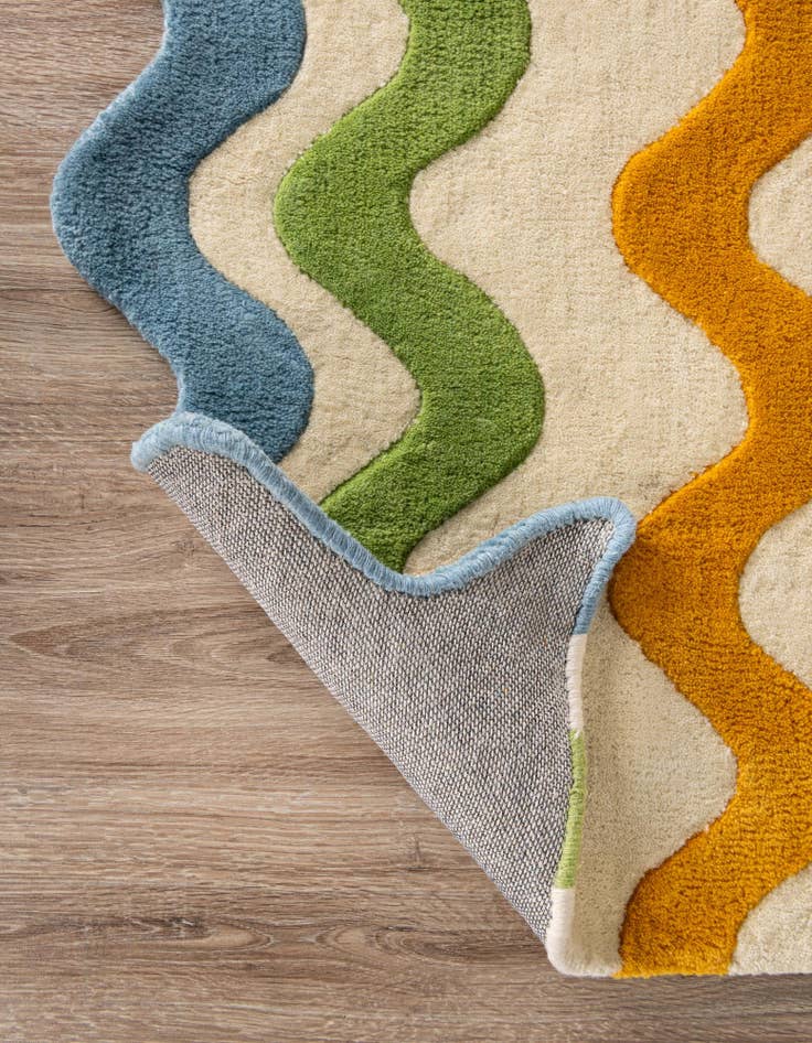 Detail image of  3' 1 x 5' 3 Happy Rugs Wavy Wool