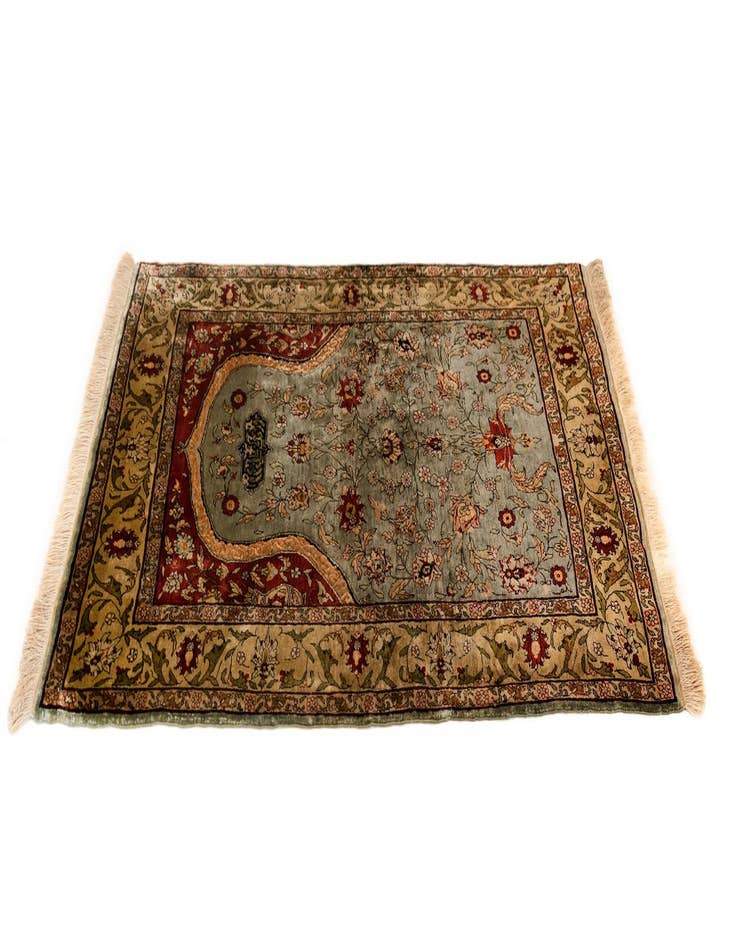 Detail image of  2' x 3' 2 Hereke Silk Rug