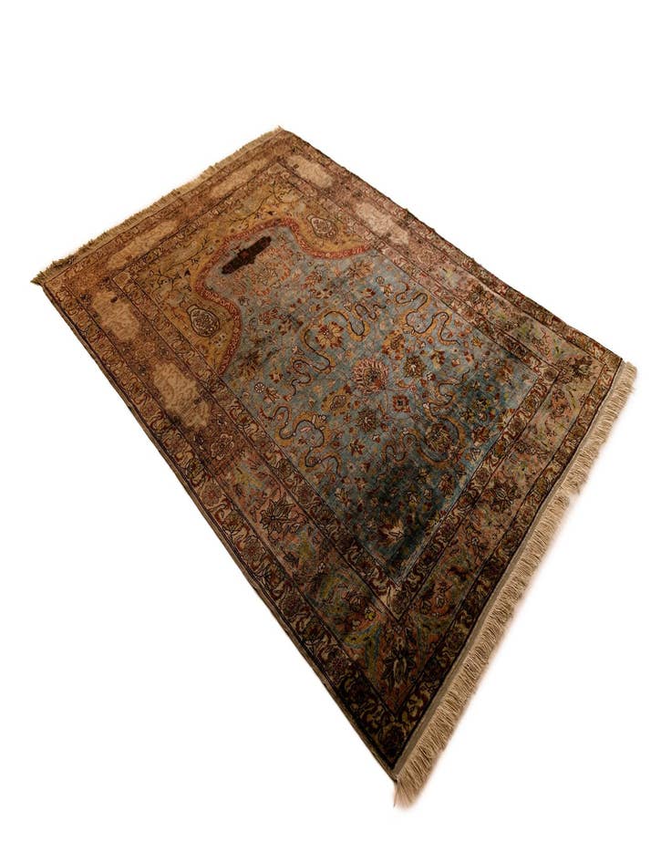 Detail image of  4' x 5' 8 Hereke Silk Rug