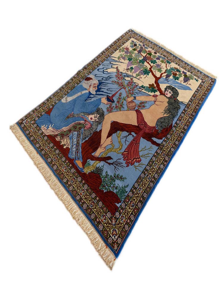 Detail image of  3' 8 x 5' 2 Isfahan Rug