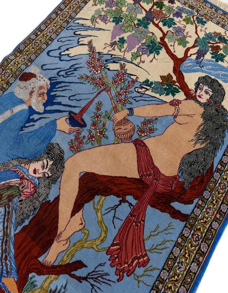 Detail image of  3' 8 x 5' 2 Isfahan Rug