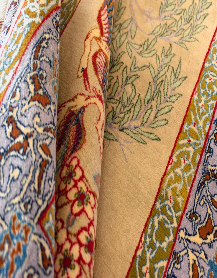 Detail image of  3' 5 x 5' 7 Isfahan Rug