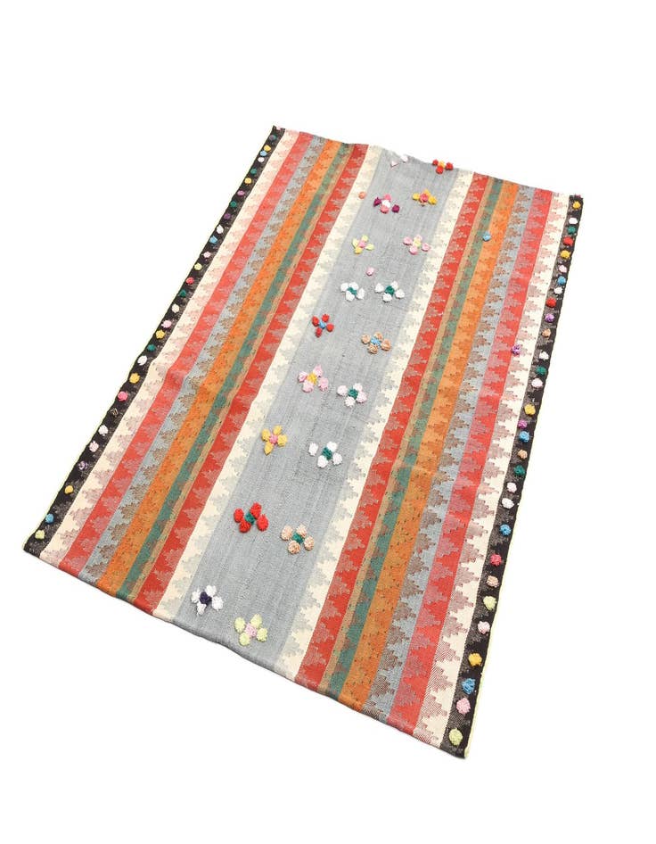 Detail image of  4' 6 x 5' 9 Jajim Rug