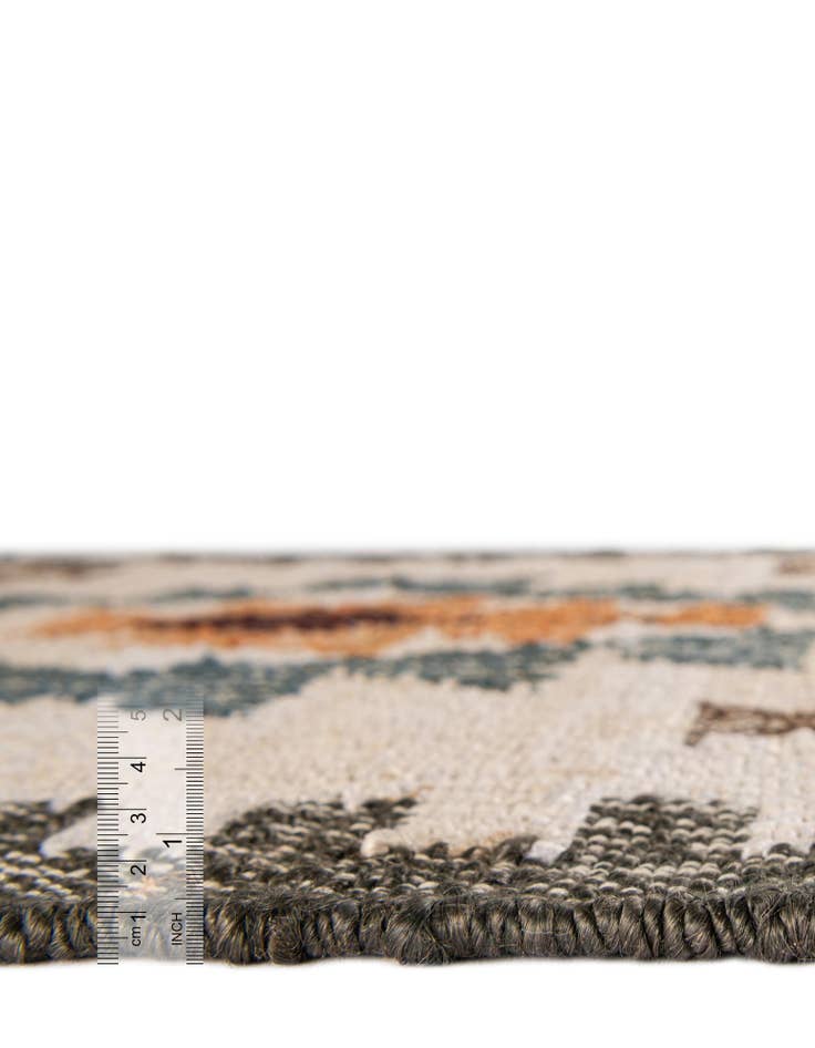 Detail image of  4' 1 x 6' 1  Hand Woven Kala Handwoven Jute Rug