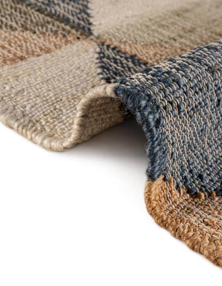 Detail image of  5' 1 x 8'  Hand Woven Kala Handwoven Jute Rug
