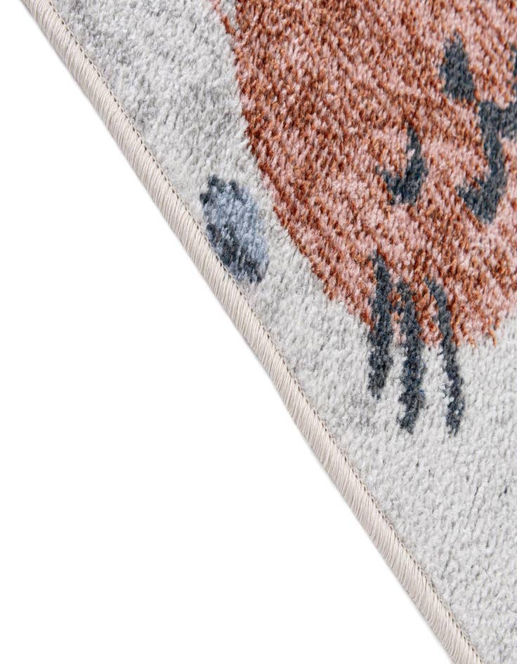 Detail image of  5' x 8' Kamala Washable Rug
