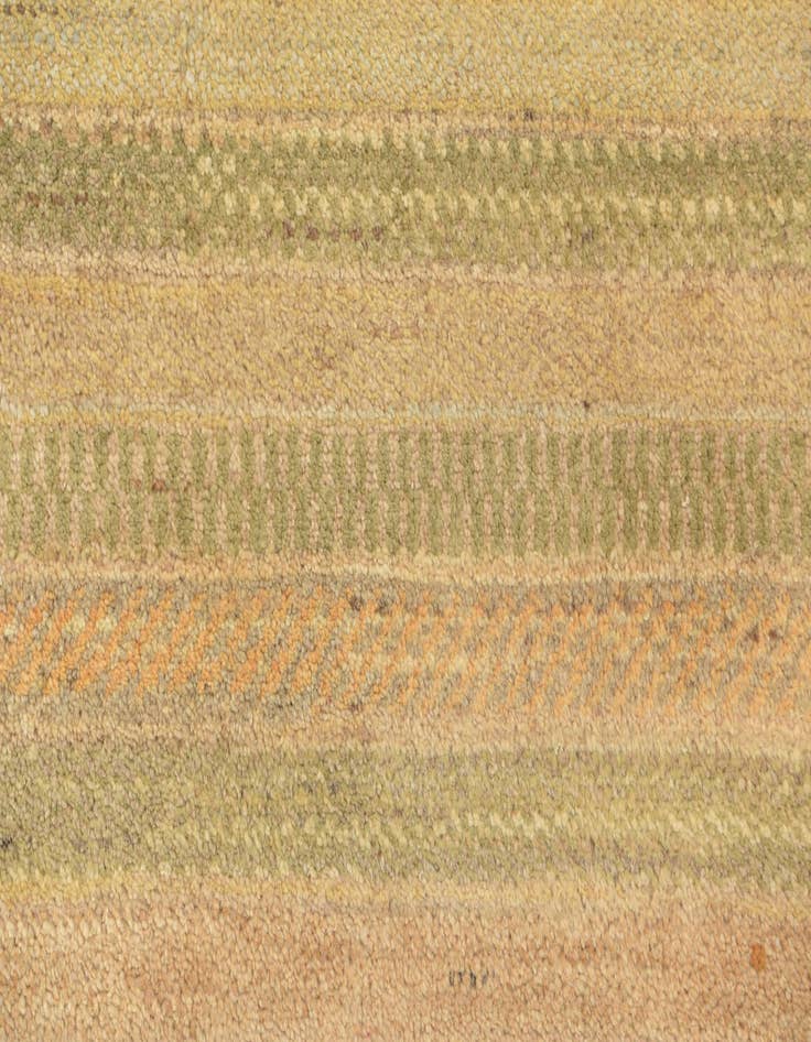 Detail image of  5' 1 x 8' 2  Hand Knotted Kashkuli Gabbeh Oriental Wool Rug