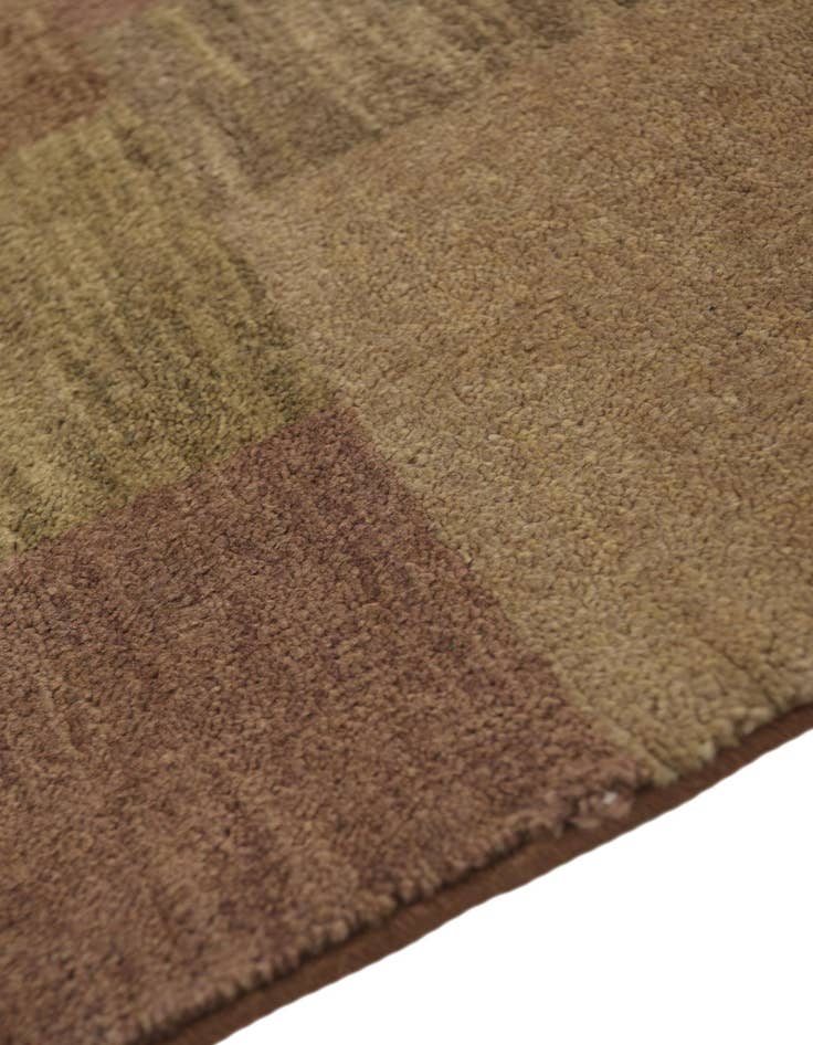 Detail image of  3' 2 x 5' 2  Hand Knotted Kashkuli Gabbeh Oriental Wool Rug