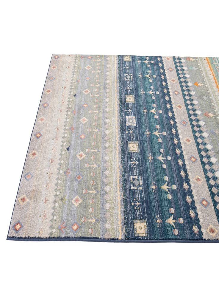 Detail image of  5' x 7' 9 Kashkuli Gabbeh Rug