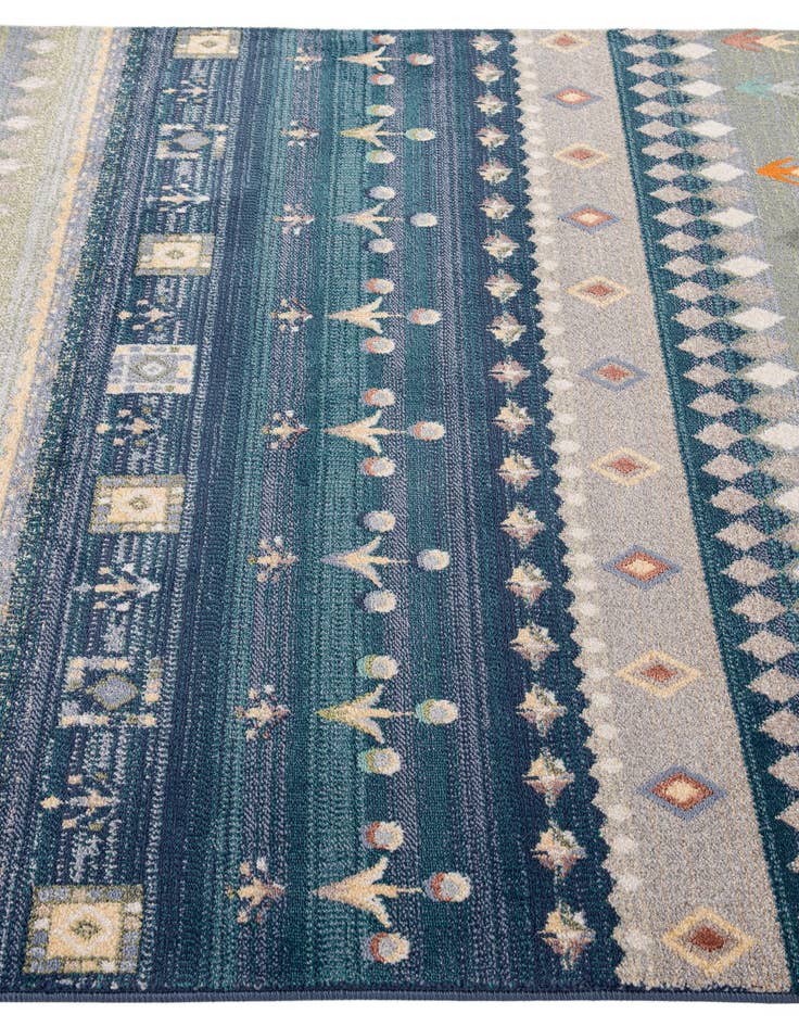 Detail image of  5' x 7' 9 Kashkuli Gabbeh Rug