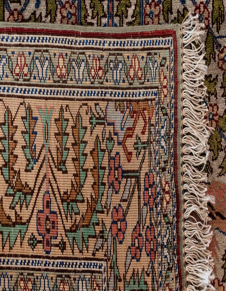 Detail image of  3' 7 x 5' 3 Kayseri Silk Rug