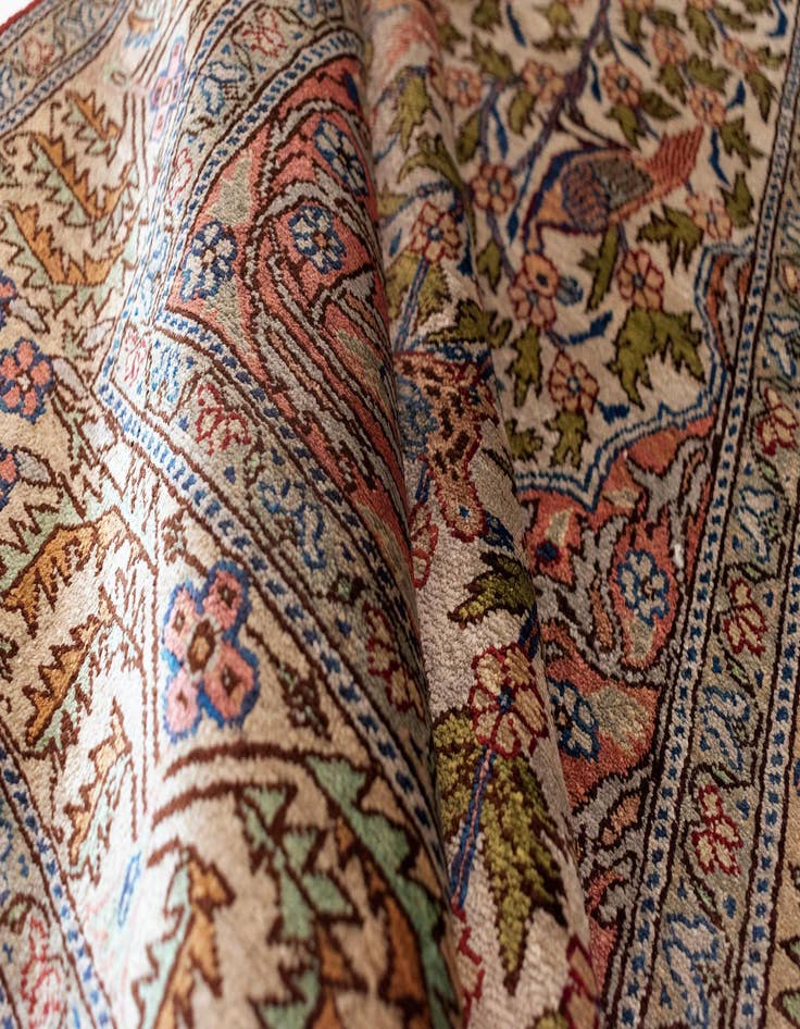 Detail image of  3' 7 x 5' 3 Kayseri Silk Rug