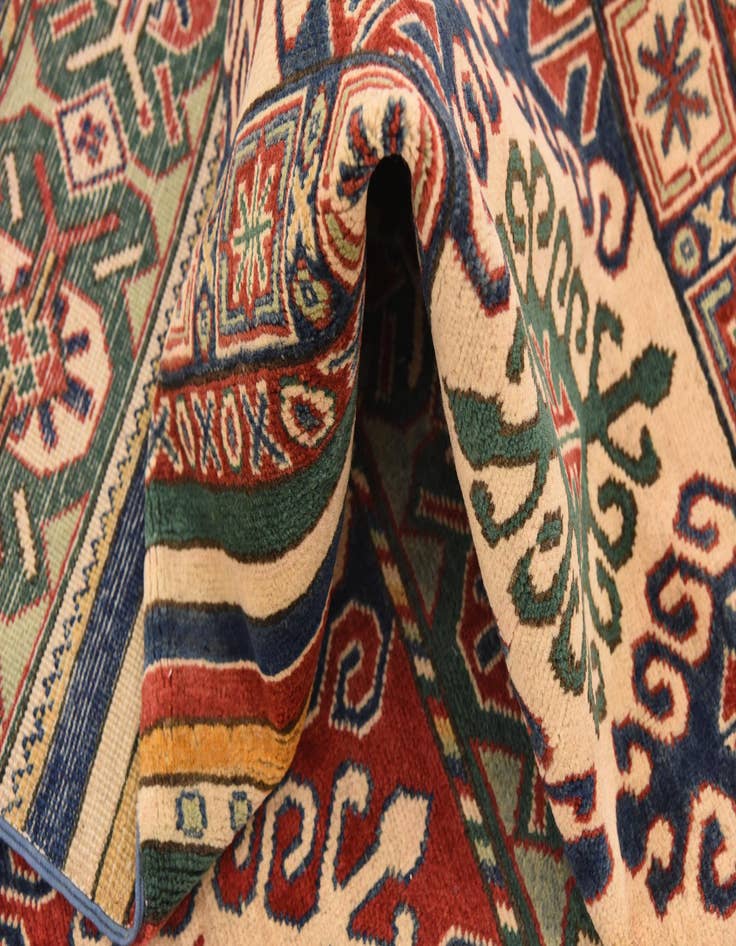 Detail image of  6' 6 x 9' 7  Hand Knotted Kazak Rug