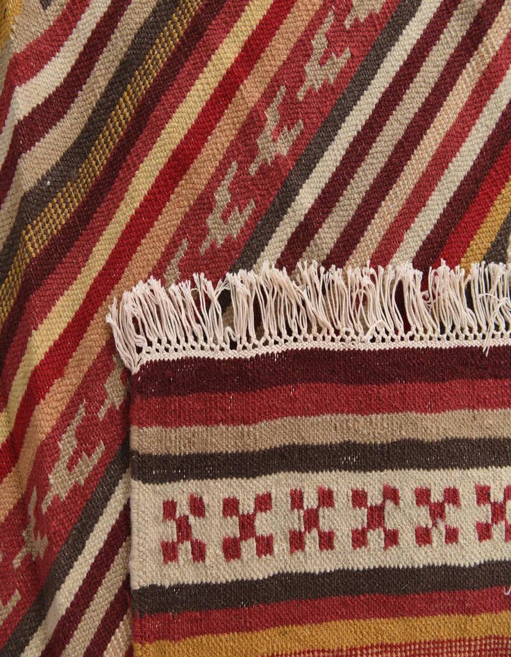 Detail image of  6' 8 x 9' 9  Hand Woven Kilim Fars Wool Rug