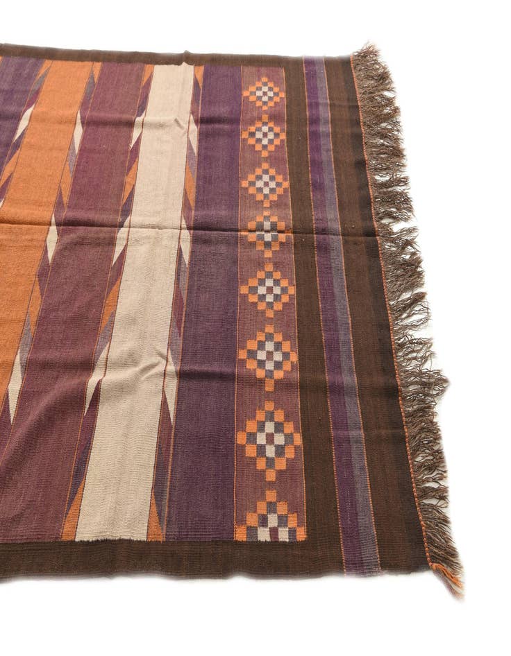 Detail image of  5' 4 x 9' 5  Hand Woven Kilim Fars Wool Rug