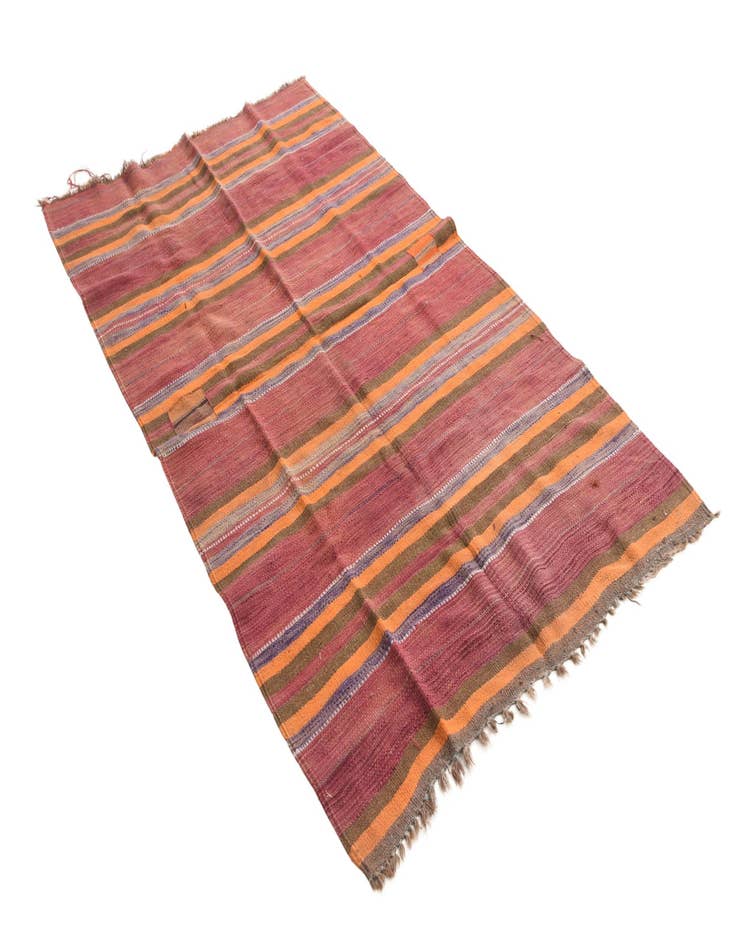 Detail image of  4' 3 x 7' 7  Hand Woven Kilim Fars Wool Rug