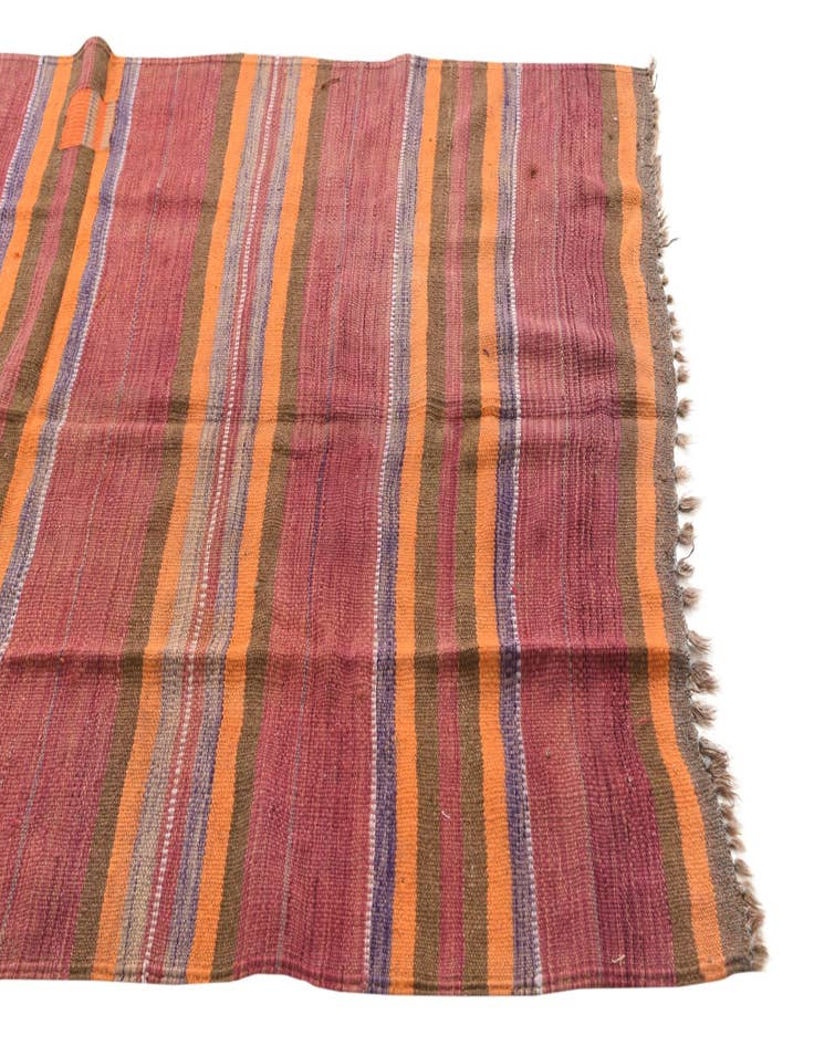 Detail image of  4' 3 x 7' 7  Hand Woven Kilim Fars Wool Rug