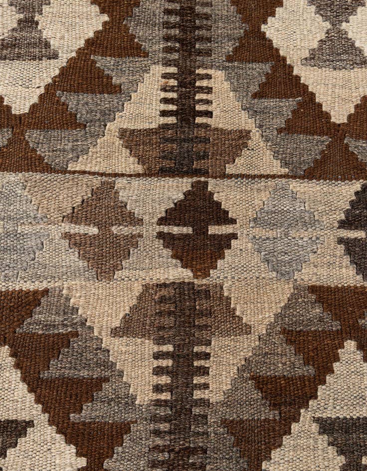 Detail image of  4' 5 x 7' 3  Hand Woven Kilim Maymana Wool Rug