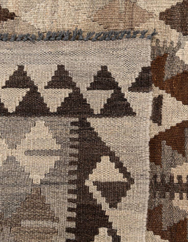 Detail image of  4' 5 x 7' 3  Hand Woven Kilim Maymana Wool Rug