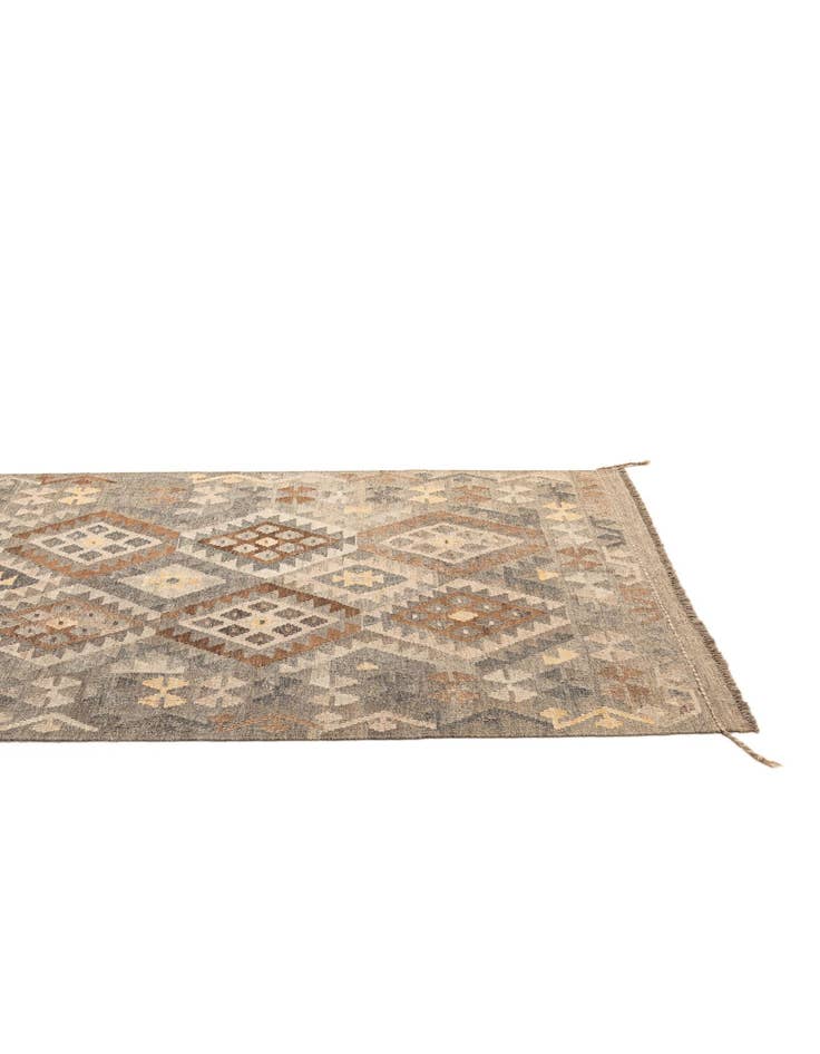 Detail image of  4' 6 x 6' 8  Hand Woven Kilim Maymana Wool Rug