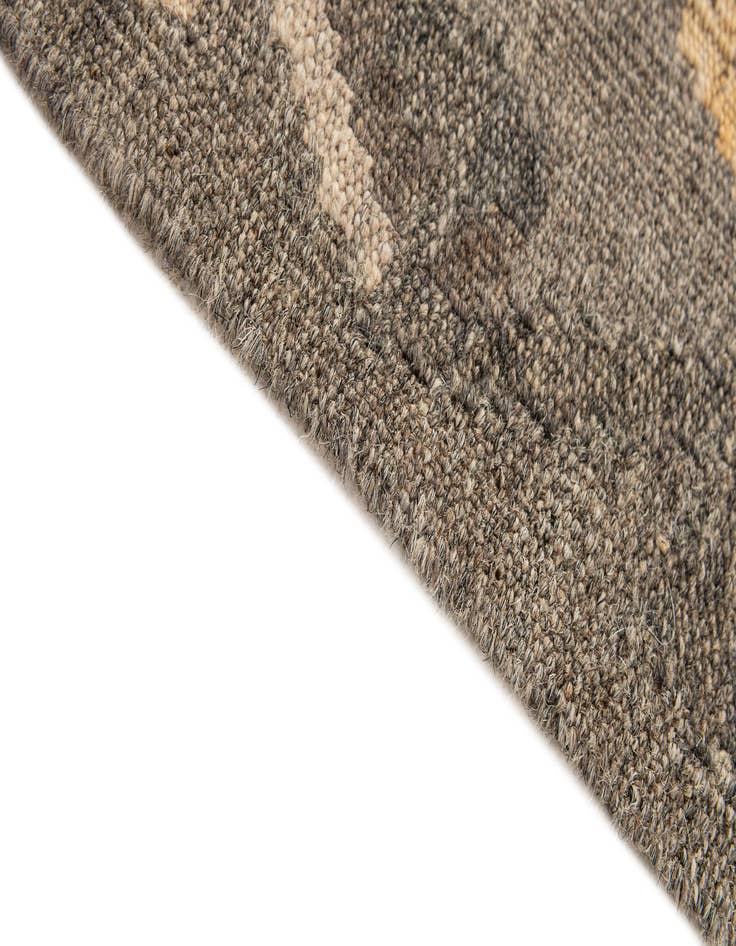Detail image of  4' 6 x 6' 8  Hand Woven Kilim Maymana Wool Rug