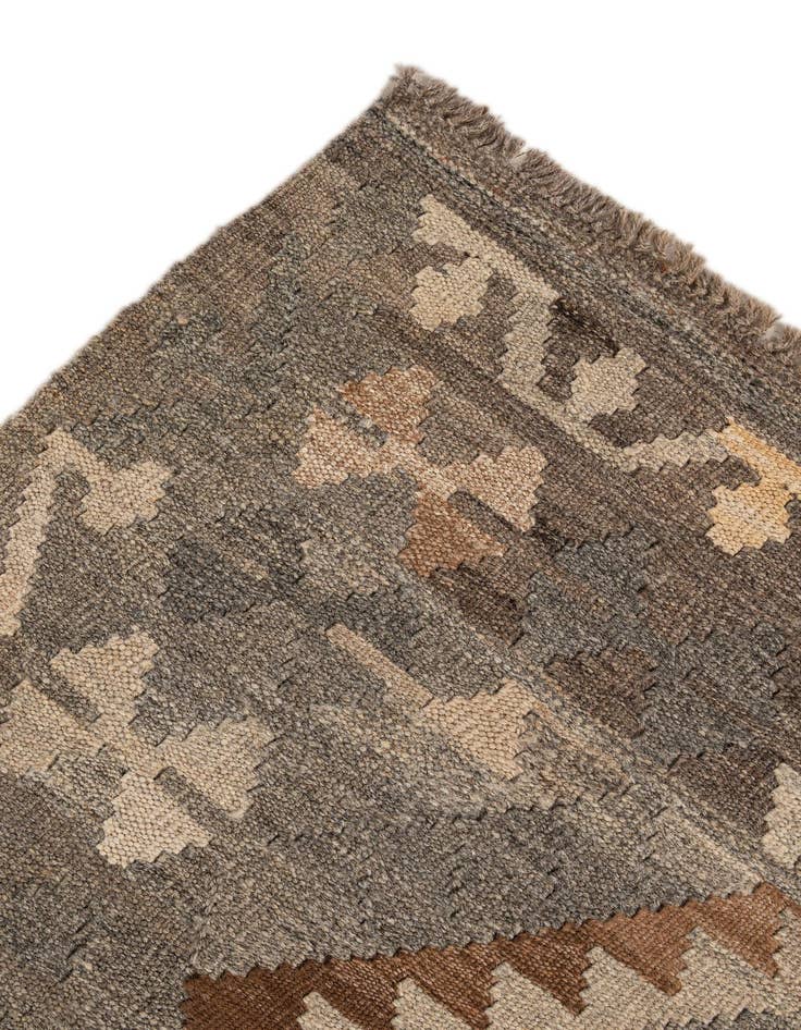 Detail image of  4' 6 x 6' 8  Hand Woven Kilim Maymana Wool Rug