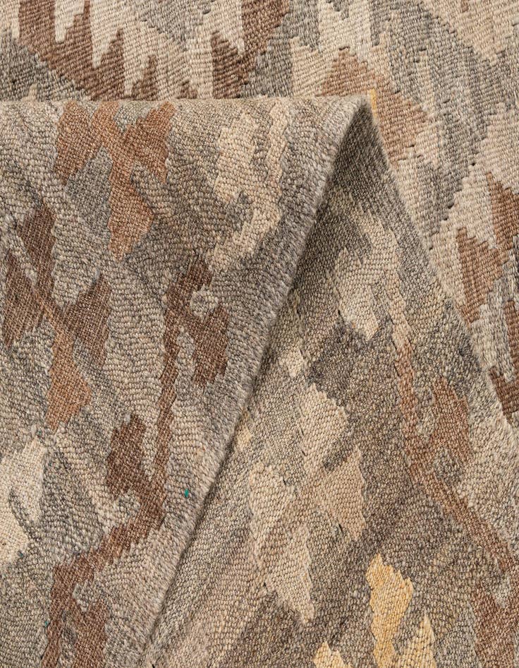 Detail image of  5' 2 x 6' 6  Hand Woven Kilim Maymana Wool Rug