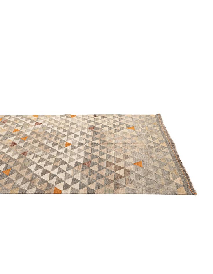 Detail image of  5' x 6' 8  Hand Woven Kilim Maymana Wool Rug