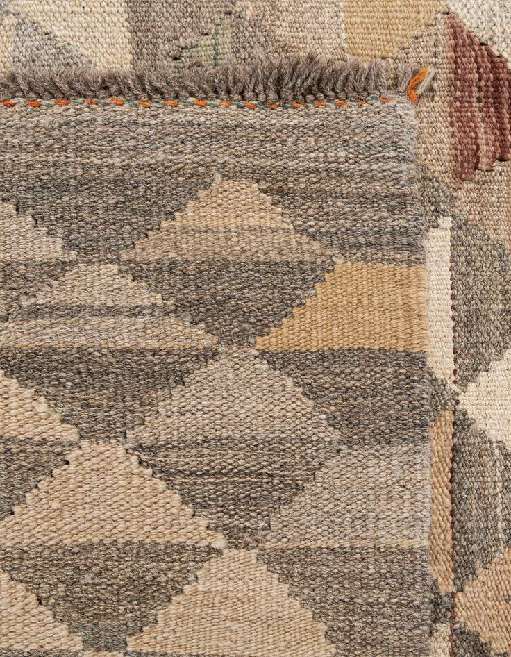Detail image of  5' x 6' 8  Hand Woven Kilim Maymana Wool Rug
