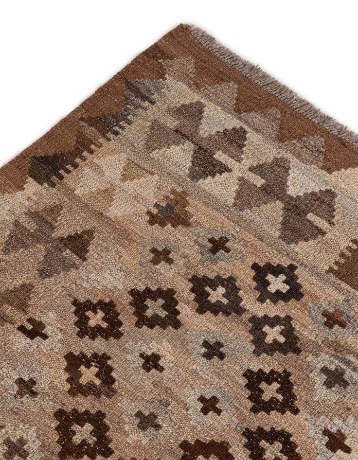 Detail image of  5' x 6' 6  Hand Woven Kilim Maymana Wool Rug