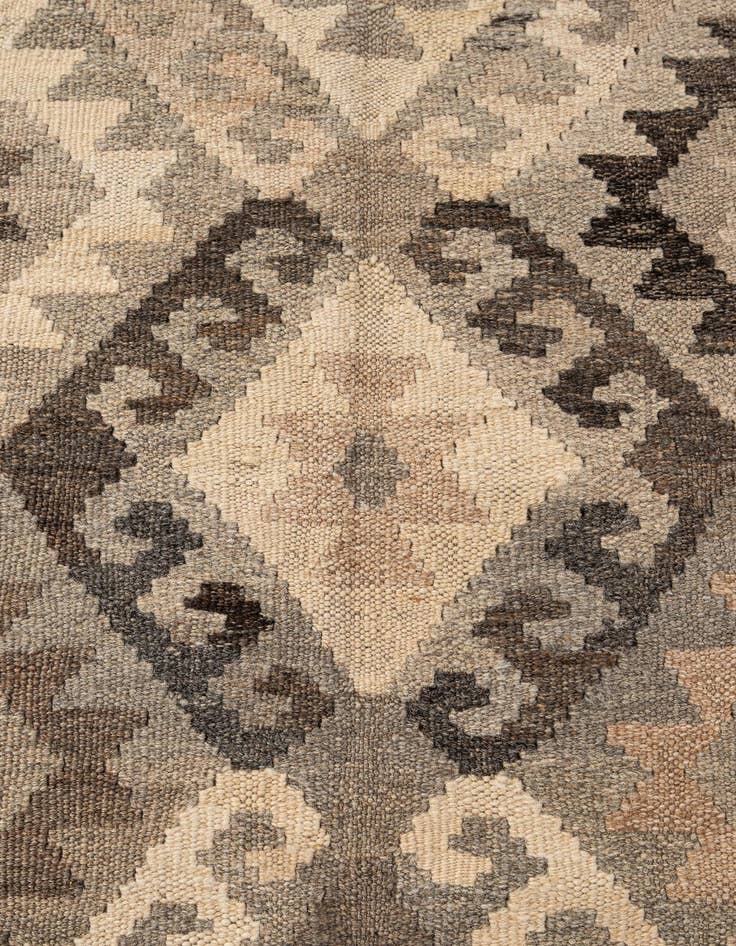 Detail image of  5' 3 x 6' 4  Hand Woven Kilim Maymana Wool Rug