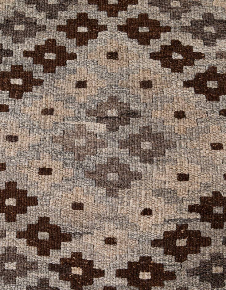 Detail image of  5' x 6' 7  Hand Woven Kilim Maymana Wool Rug