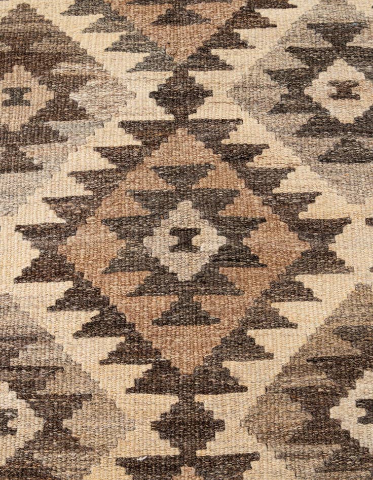 Detail image of  5' 3 x 6' 6  Hand Woven Kilim Maymana Wool Rug