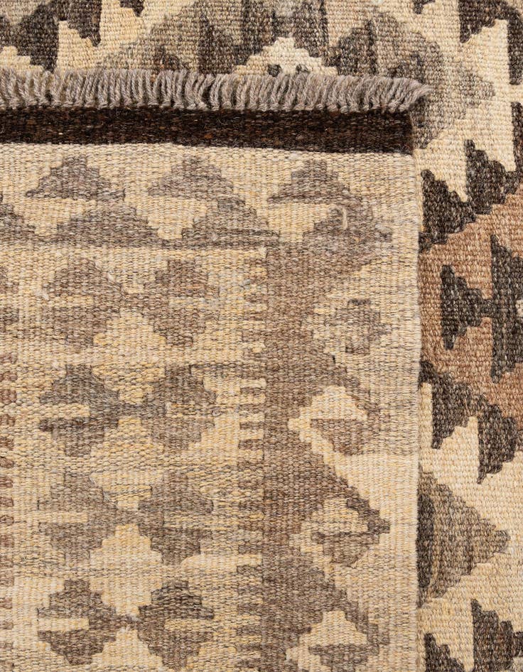 Detail image of  5' 3 x 6' 6  Hand Woven Kilim Maymana Wool Rug