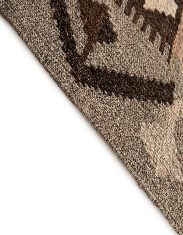 Detail image of  5' 2 x 6' 7  Hand Woven Kilim Maymana Wool Rug