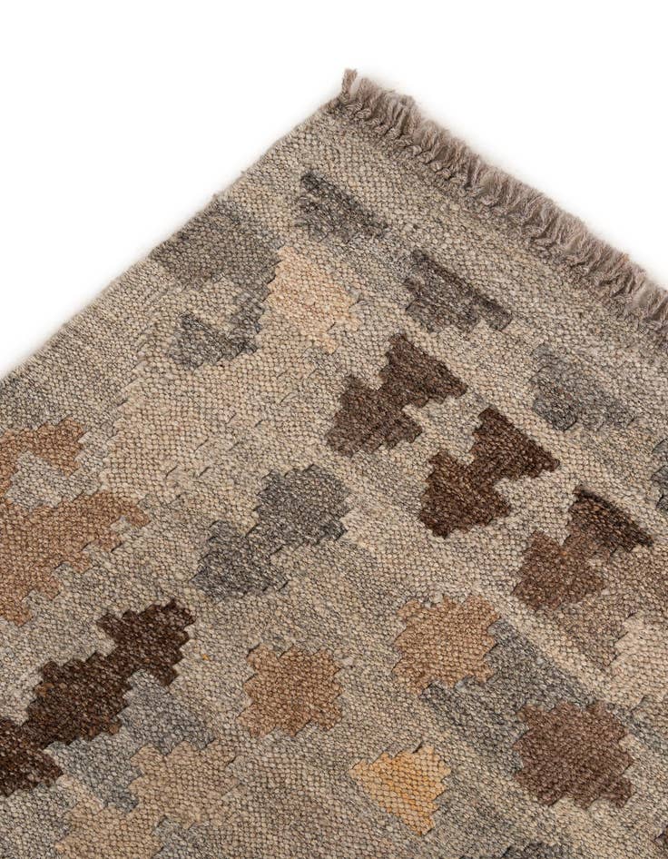 Detail image of  5' 5 x 6' 8  Hand Woven Kilim Maymana Wool Rug