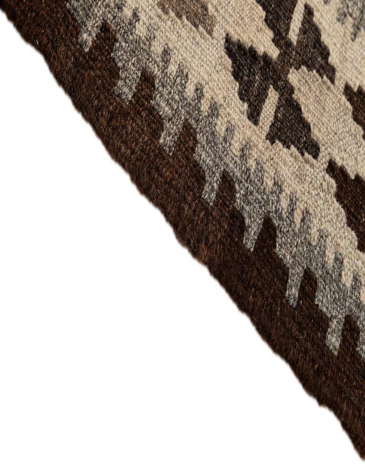 Detail image of  5' 4 x 6' 9  Hand Woven Kilim Maymana Wool Rug