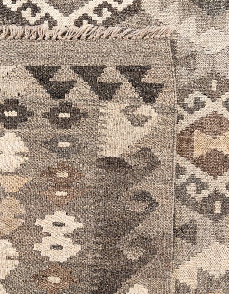 Detail image of  6' 1 x 8' 1  Hand Woven Kilim Maymana Wool Rug