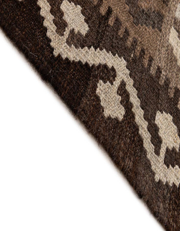 Detail image of  6' 5 x 9' 8  Hand Woven Kilim Maymana Wool Rug
