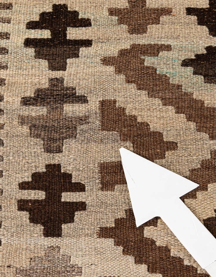 Detail image of  6' 5 x 9' 8  Hand Woven Kilim Maymana Wool Rug