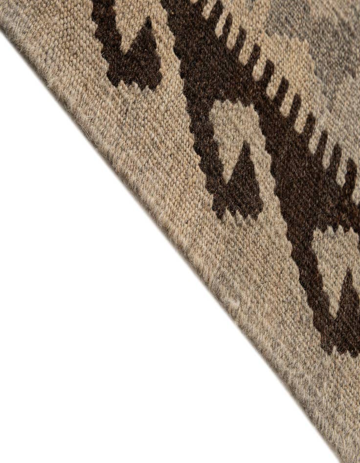 Detail image of  6' 10 x 9' 7  Hand Woven Kilim Maymana Wool Rug