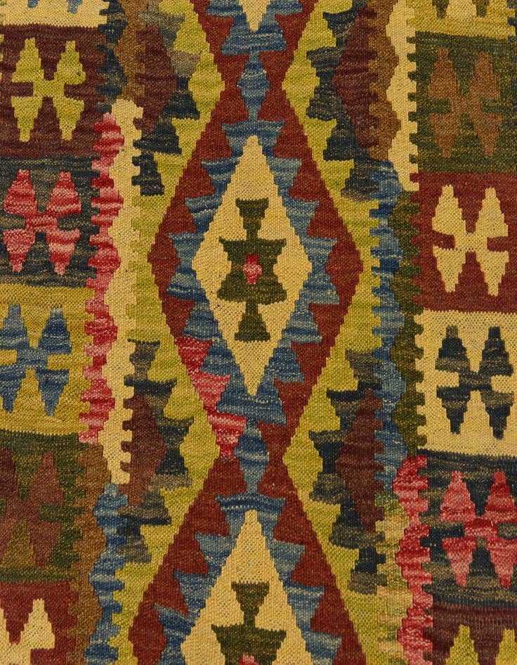 Detail image of  3' 2 x 4' 10  Hand Woven Kilim Maymana Wool Rug