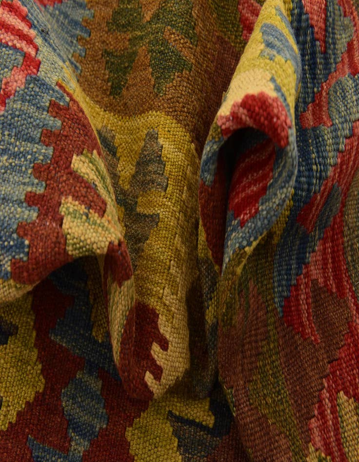 Detail image of  3' 2 x 4' 10  Hand Woven Kilim Maymana Wool Rug