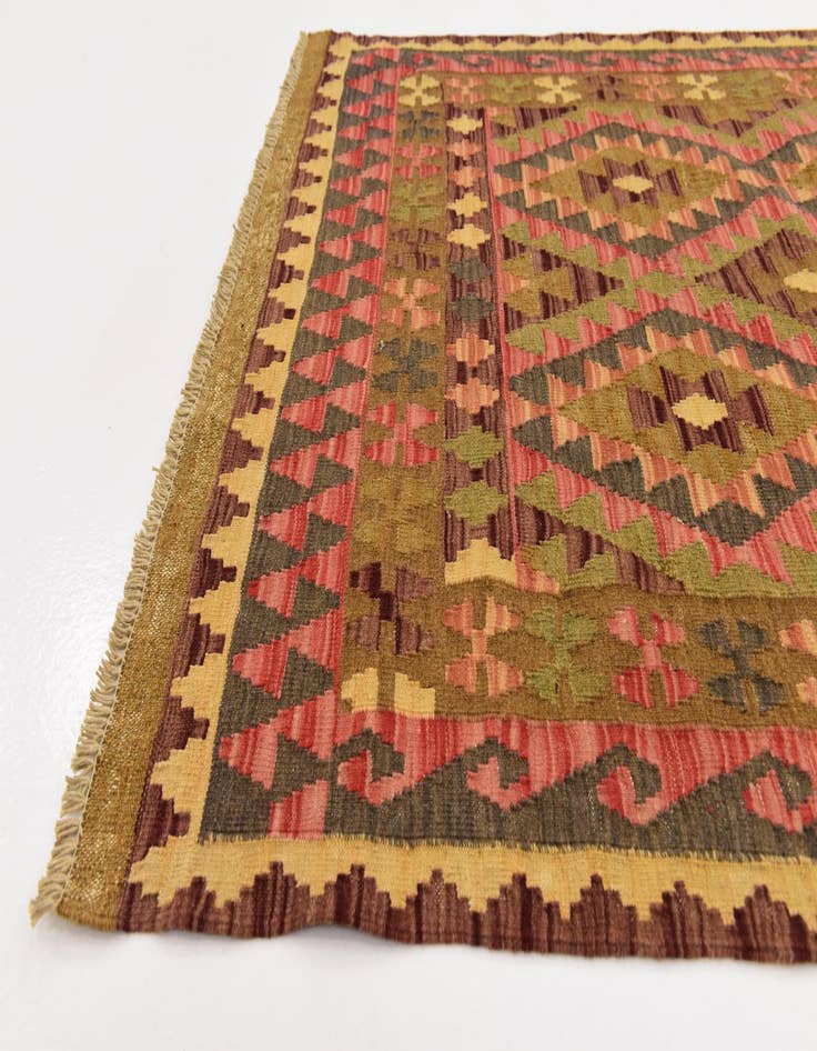 Detail image of  3' 4 x 5' 2  Hand Woven Kilim Maymana Wool Rug