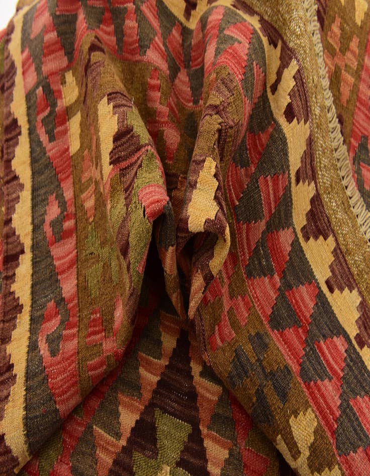 Detail image of  3' 4 x 5' 2  Hand Woven Kilim Maymana Wool Rug