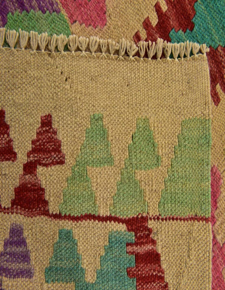 Detail image of  5' x 6' 8  Hand Woven Kilim Maymana Wool Rug